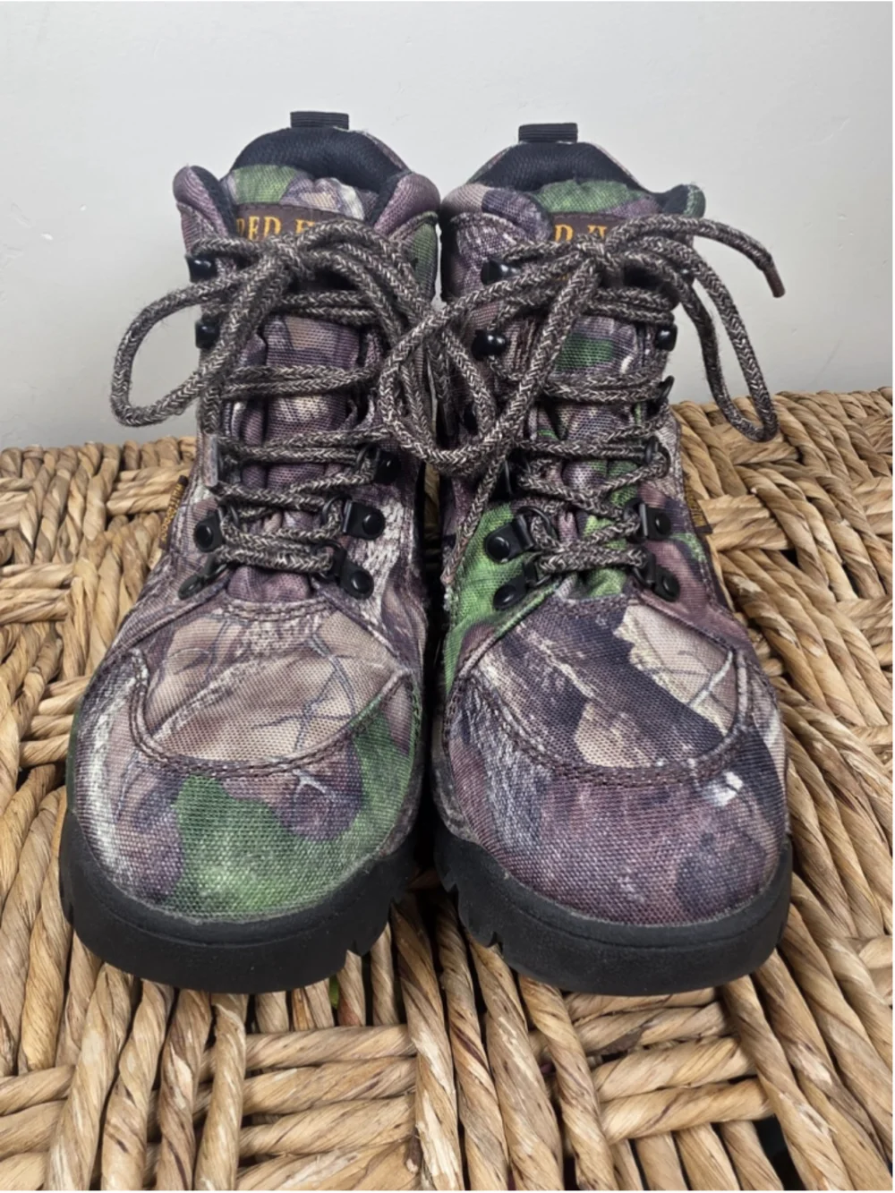 RedHead Kids Cougar Hunting Boots Size 6 True Timber Camo Waterproof Hiking